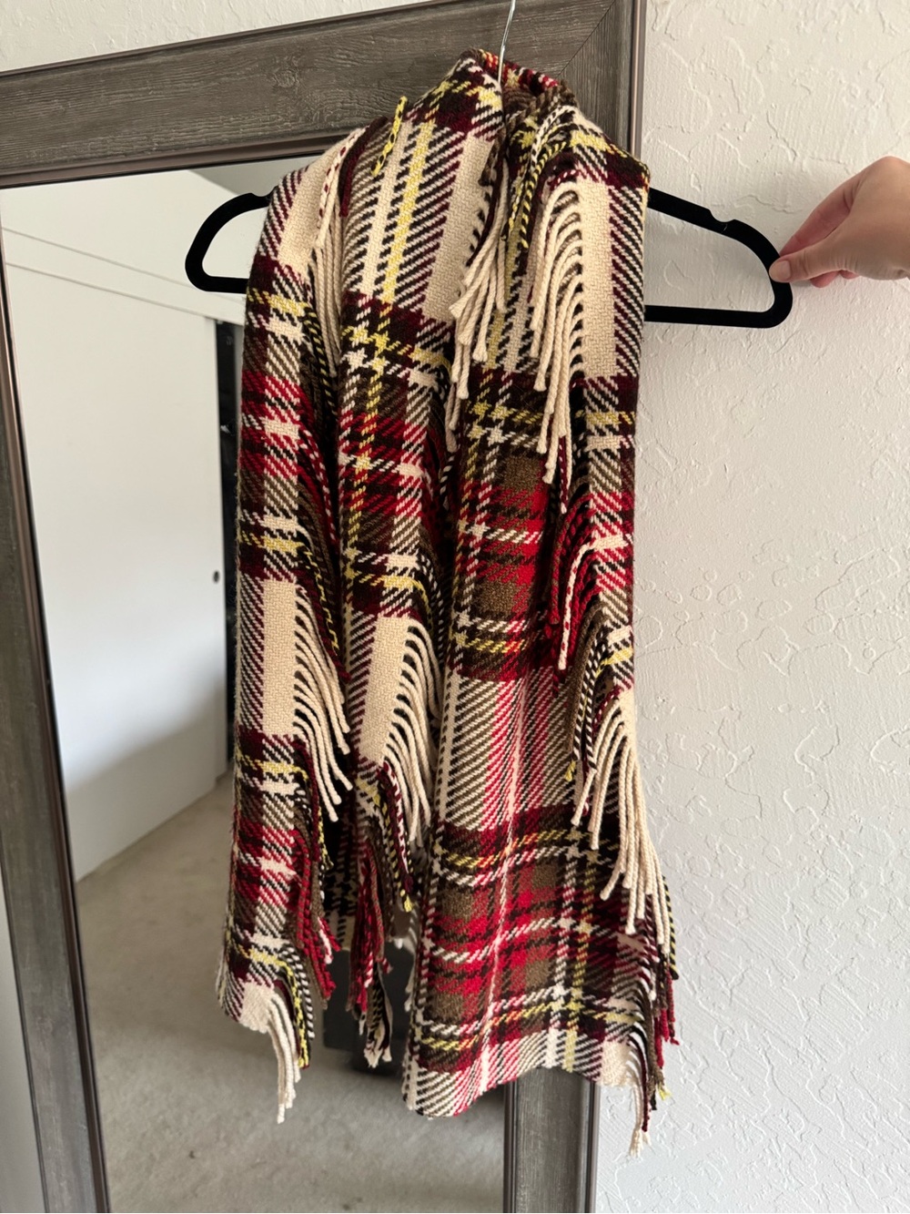 Burberry Plaid Fringe Throw in Cream, Red, Brown